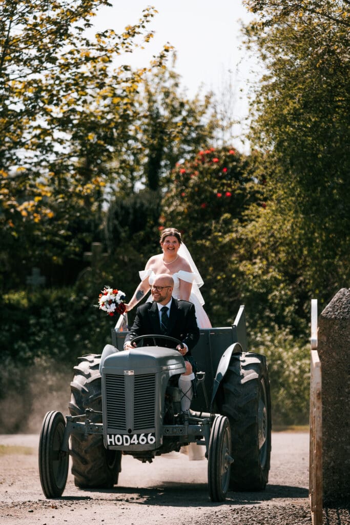 Kayleigh&Nigel Bradstone manor wedding tavistock